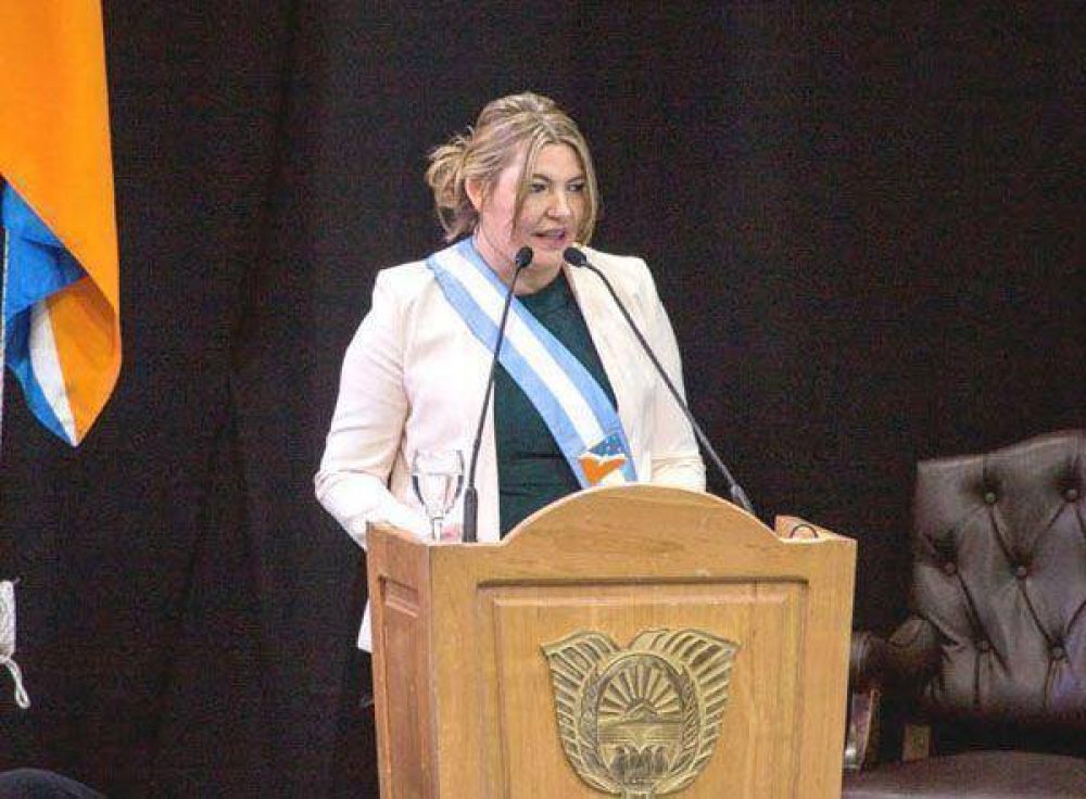 Bertone est� en Estados Unidos para participar del Comit� de Descolonizaci�n