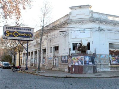 La obra de la nueva sede de PAMI lleva m�s de un mes parada