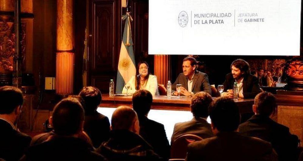 Garro present� el �tablero de control de gesti�n� para seguir las obras municipales