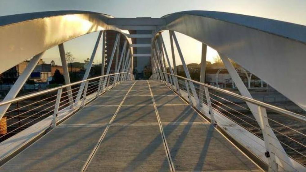 En una semana finalizar�an las obras en el t�nel y la pasarela de calle C�rdoba