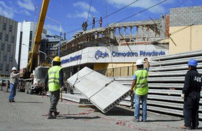 El ministro de Energ�a garantiz� el financiamiento para el CABIN