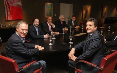 En C�rdoba, Massa defendi� la ley de extinci�n de dominio