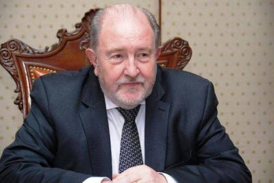 El aguinaldo se pagar� de manera desdoblada en el municipio. Los funcionarios cobrar�n m�s tarde, seg�n anunci� el secretario de Hacienda Luis Evangelista.