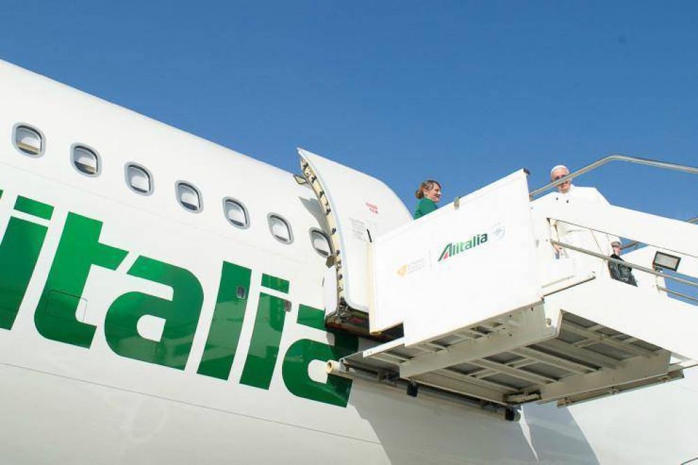 El papa Francisco rumbo a Armenia