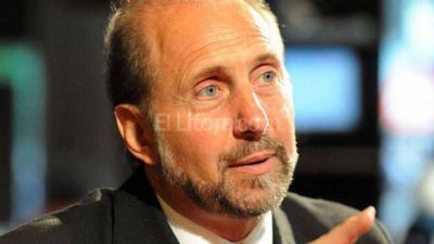 Perotti propone destinar parte de lo obtenido en el blanqueo a programas de educaci�n