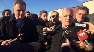 El intendente se refiri� a la ola de despidos en Bah�a: 
