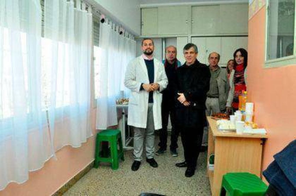 Se inaugur� la nueva sala de quimioterapia del Hospital Municipal