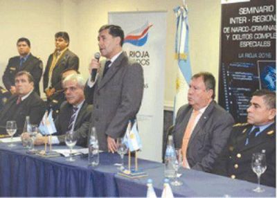 Casas remarc� la firme decisi�n de combatir al narcotr�fico
