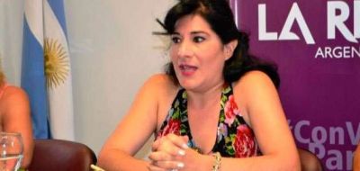 Habl� Gabriela Maldonado, la funcionaria que denunci� sobrefacturaci�n