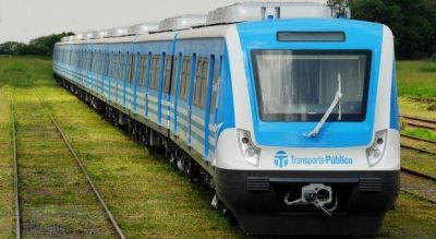 Apuran a Dietrich por la llegada del Tren Roca a La Plata