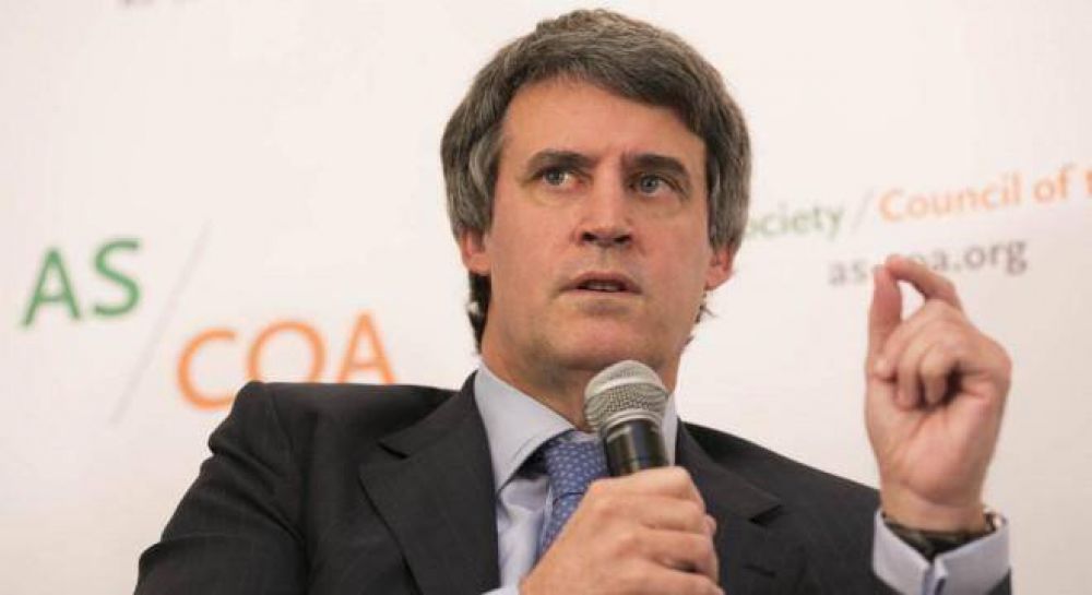 En Nueva York, Prat Gay reconoci� que Cambiemos aument� la inflaci�n al 42%