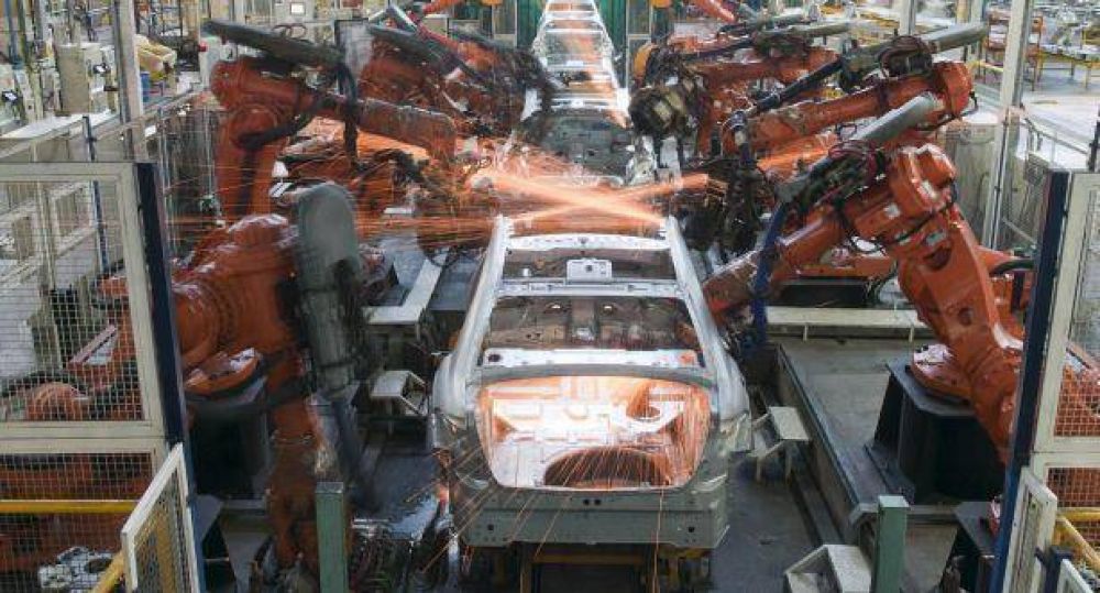 Argentina y Brasil logran acuerdo automotriz hasta 2020