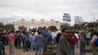 �No da el brazo a torcer!: contin�a el conflicto patronal en Tabacal