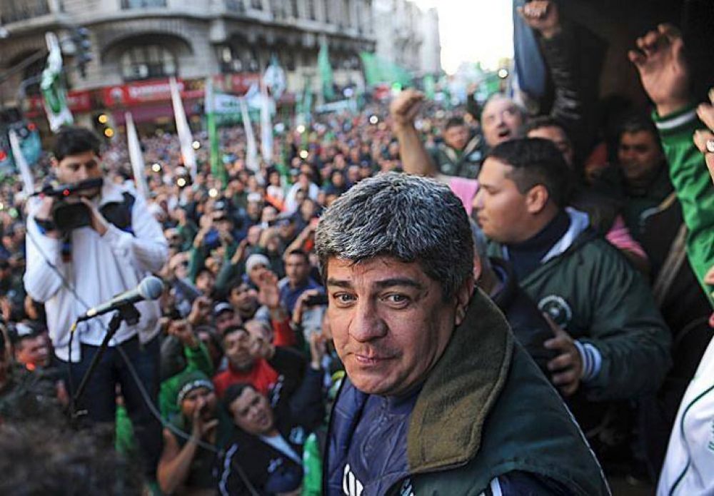 El acuerdo de Moyano facilita la sinton�a entre Macri y los gremios