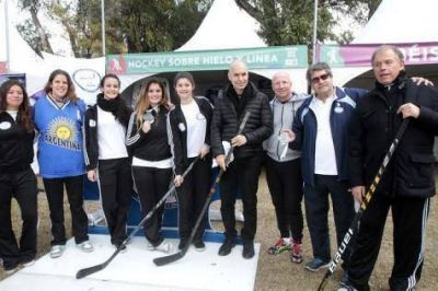 Entre el �compromiso� y la realidad del deporte