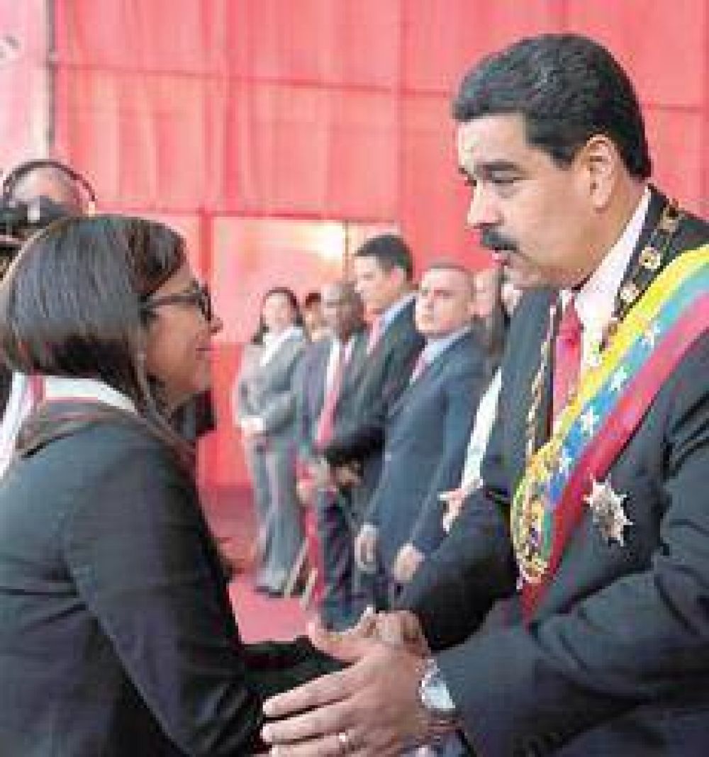 Maduro ratifica el dilogo va Unasur