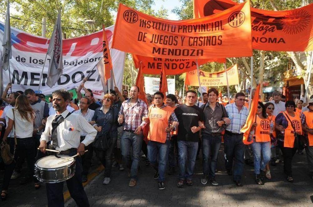 Preparan nueva Marcha Federal