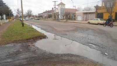 M�s denuncias por p�rdidas de agua en la ciudad