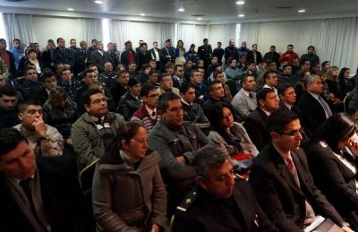M�s capacitaci�n y especializaci�n para la polic�a de la provincia