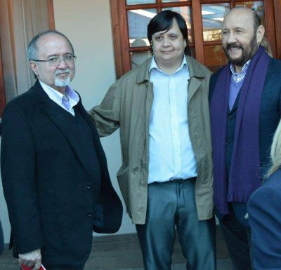 Ni el Gobierno ni la polic�a explicaron porqu� un Juez Provincial debi� recurrir a la Federal para encontrar a Evelio R�os