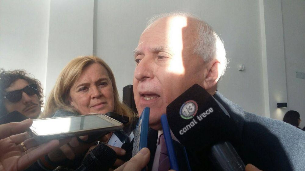 �La Naci�n cometi� errores con la apertura de importaciones�