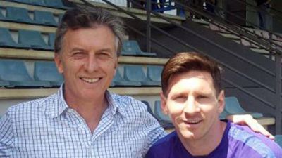 Mauricio Macri llam� a Lionel Messi para pedirle que siga en la Selecci�n