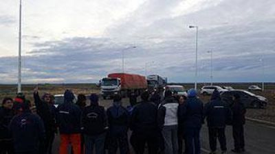 Ministerio de Trabajo cit� a los gremios petroleros en huelga