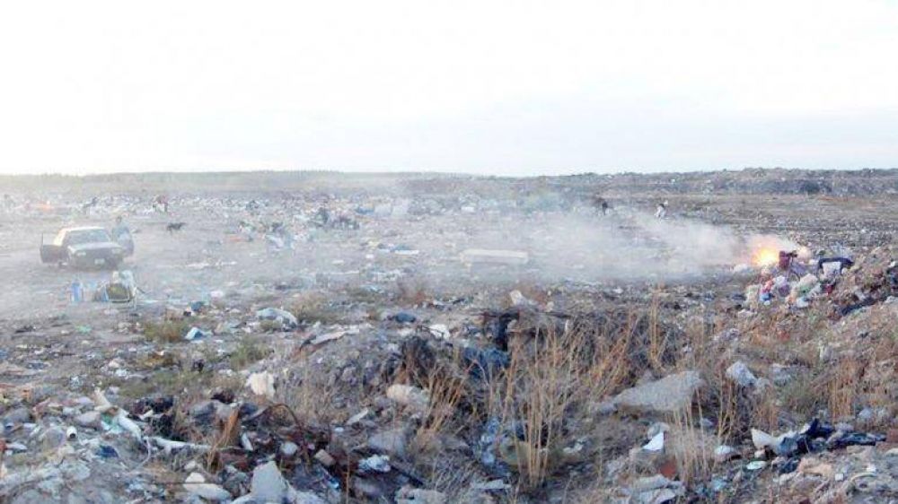 El humo del basural hace estragos en la poblaci�n