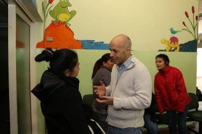 Seis doctores pasaron al plantel estable del Hospital Falc�n