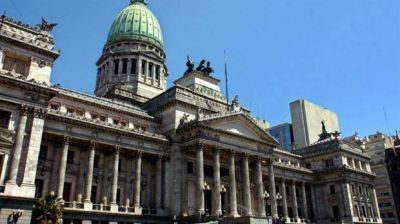 Busca hoy el Gobierno aprobar el blanqueo