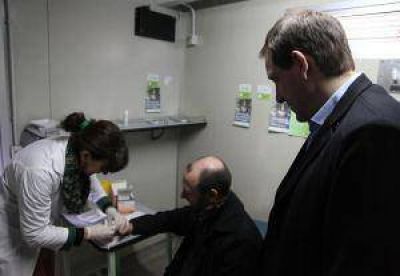 GARRO EN TESTEOS DE VIH: �QUEREMOS QUE TODOS TENGAN LA POSIBILIDAD DE HACERSE LAS PRUEBAS�