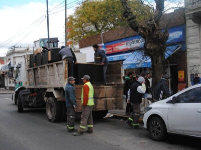 En medio de rumores de renuncia de su director, desalojaron el �rea de Tierras y Viviendas