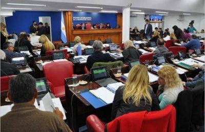 Prorrogan la vigencia de la Emergencia Econ�mica y Financiera