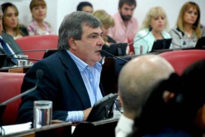 Peche: �Con la devoluci�n del 15% y los cr�ditos aprobados la provincia cuenta con recursos suficientes�