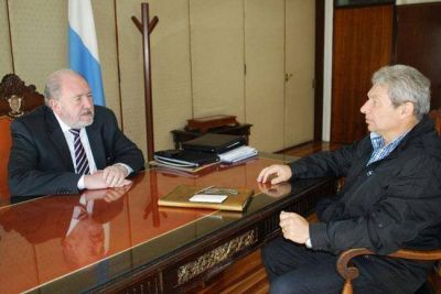 Trabajan en un proyecto para jubilar a los explanes �Entre Nosotros�