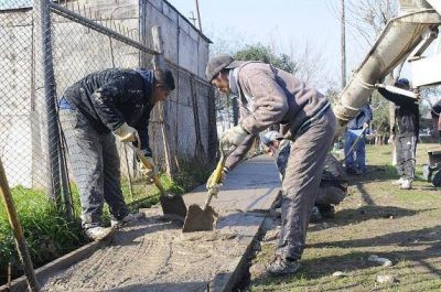 Ya se construyeron m�s de 20 mil metros cuadrados de veredas
