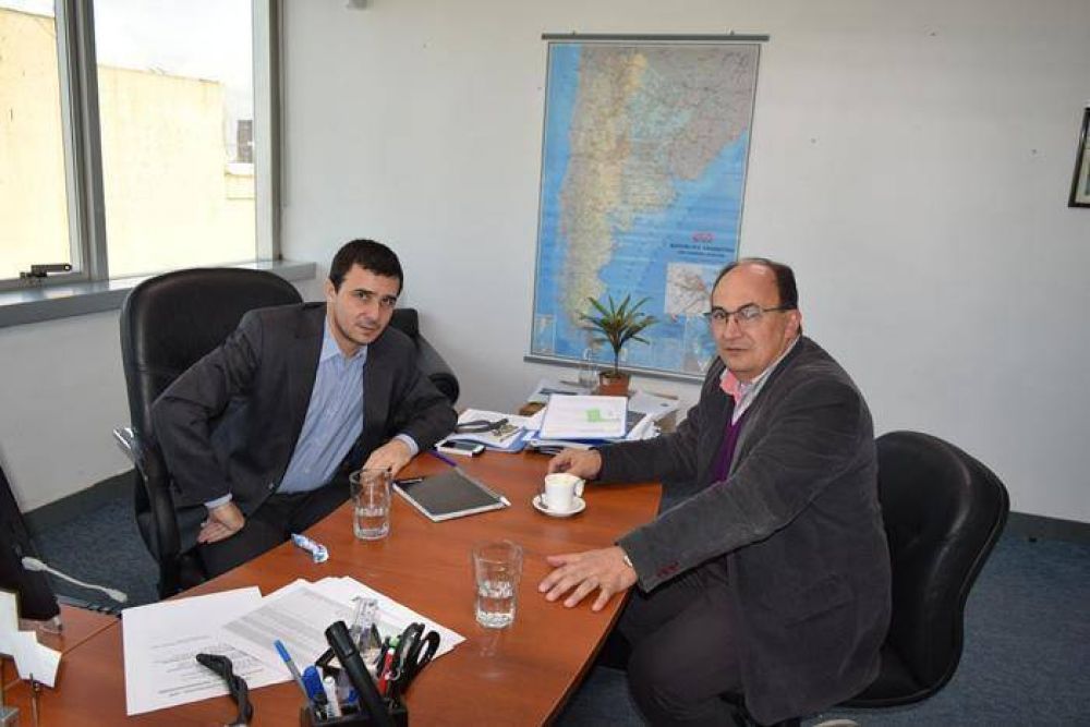 El Intendente gestion� la continuidad de la oficina de la ex AFSCA ante el Encargado de Regiones del ENACOM