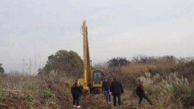 El Municipio retom� trabajos de limpieza en la Cuenca C�spedes