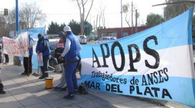 Trabajadores del Anses paralizaron sus tareas en Mar del Plata y en todo el pa�s