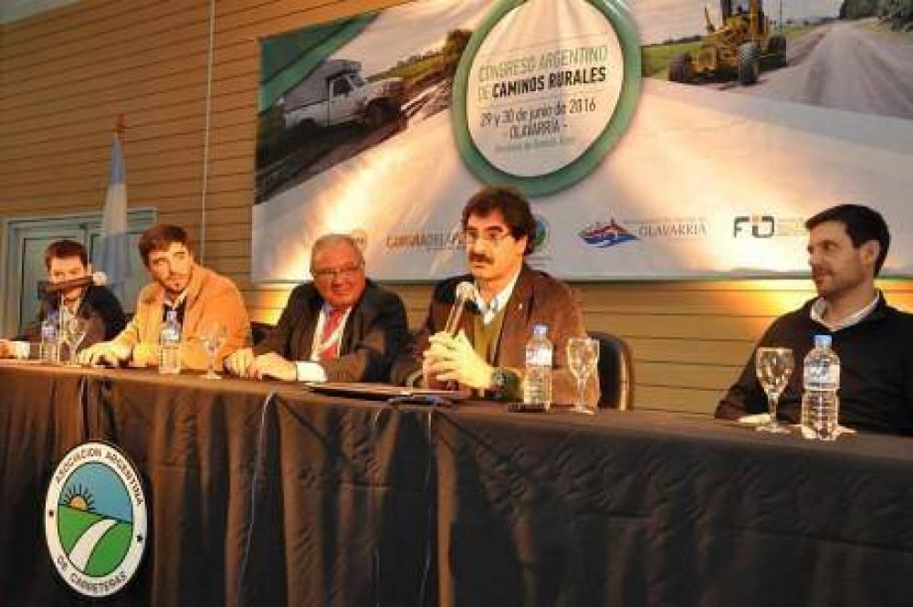 A poco de inaugurar el Congreso Nacional de Caminos Rurales, Sarqus anuncia visita a Trenque Lauquen