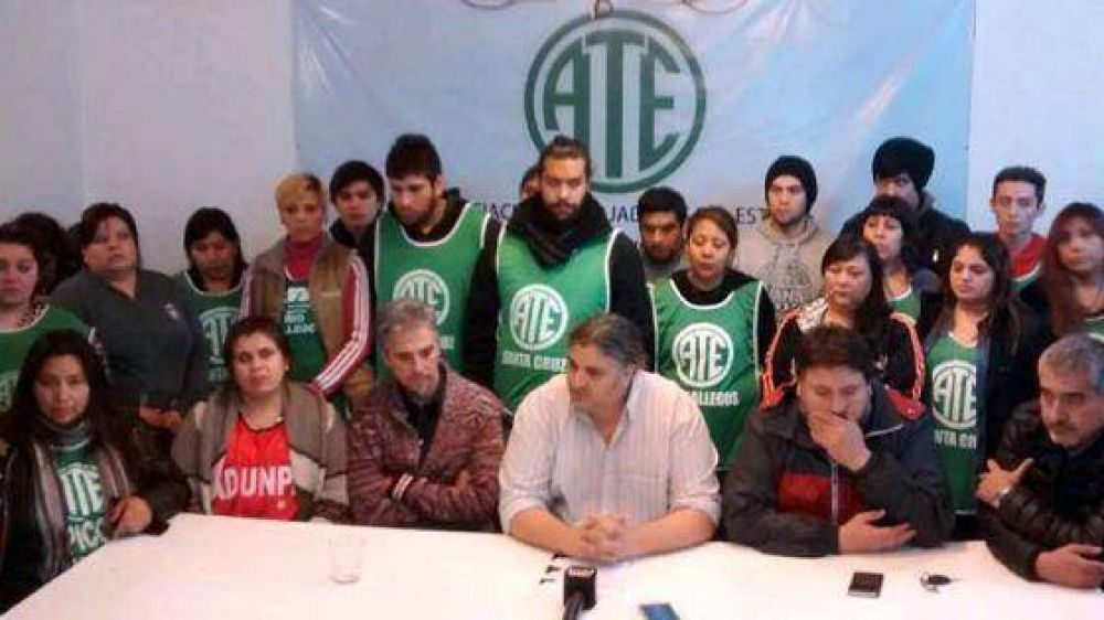 Tras el desalojo de las escuelas, ATE anunci� paro por tiempo indeterminado
