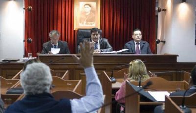 Tiene media sanci�n el proyecto de ampliar los integrantes de la Corte