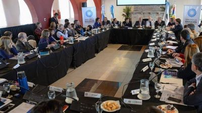 Manzur: �La educaci�n es un factor fundamental para la libertad�