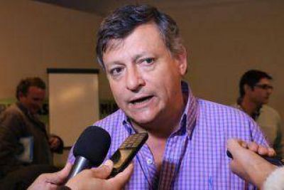 Peppo volvi� al pa�s y ahora realiza gestiones en Buenos Aires