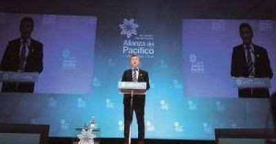 Macri pate� el tablero: �El Mercosur viene congelado, hay que converger al Pac�fico�