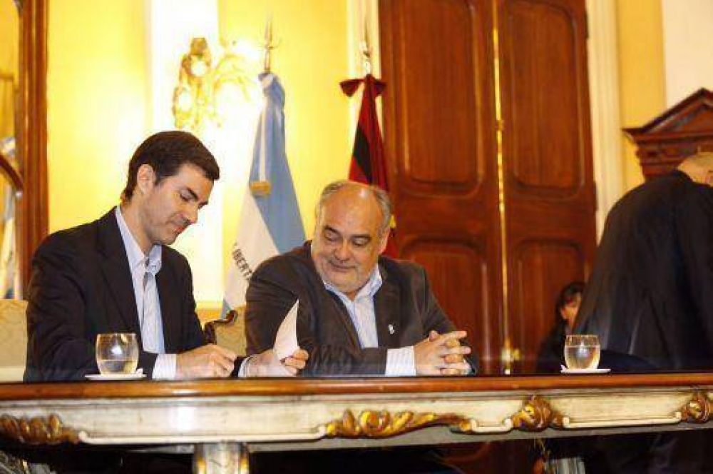 �Con Urtubey coincidimos que fuimos dos de las provincias m�s castigadas por el kirchnerismo�
