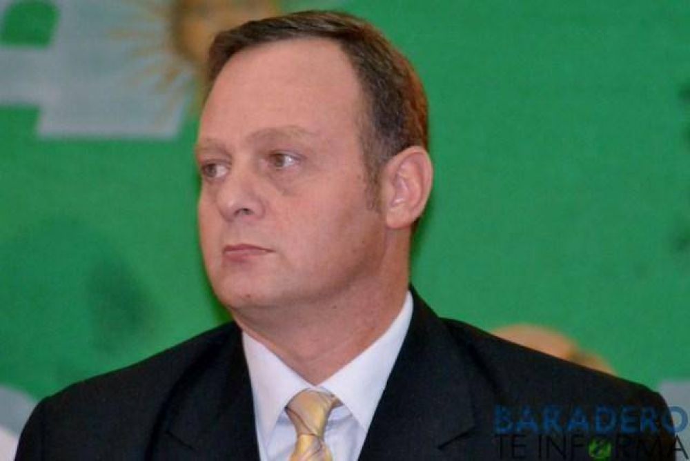Di Pasqua: �A nivel ejecutivo en Baradero no cambi� nada�