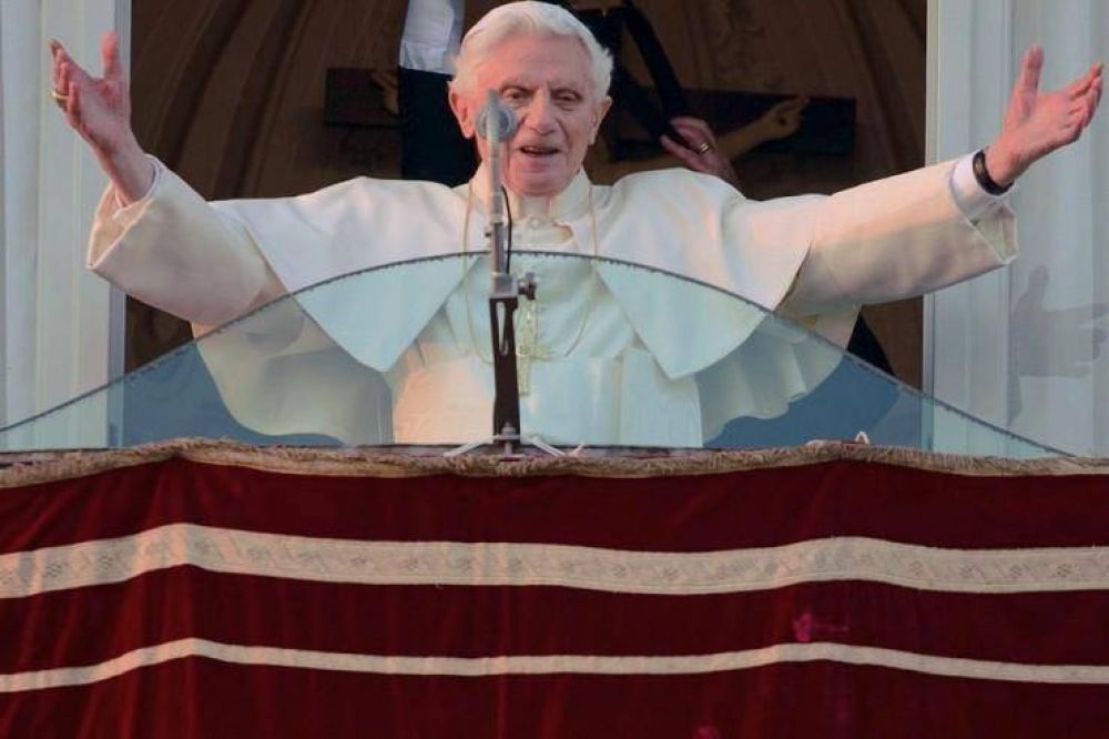 Benedicto XVI cuenta su pontificado en un libro-entrevista que saldr en septiembre