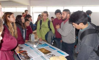EXITOSO ENCUENTRO DE H�BITAT Y VIVIENDA