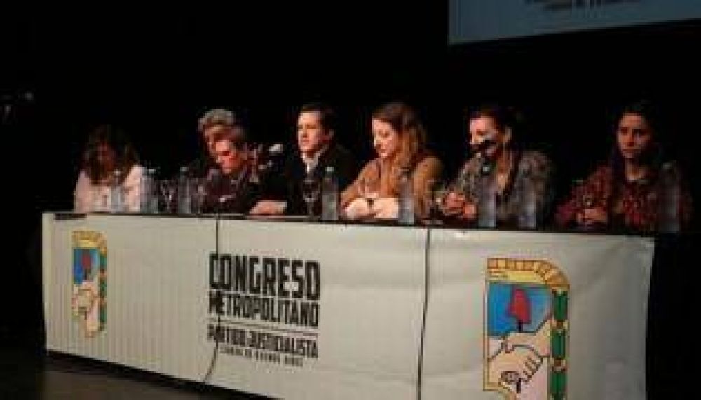 El Congreso del Partido Justicialista porte�o respald� a Cristina